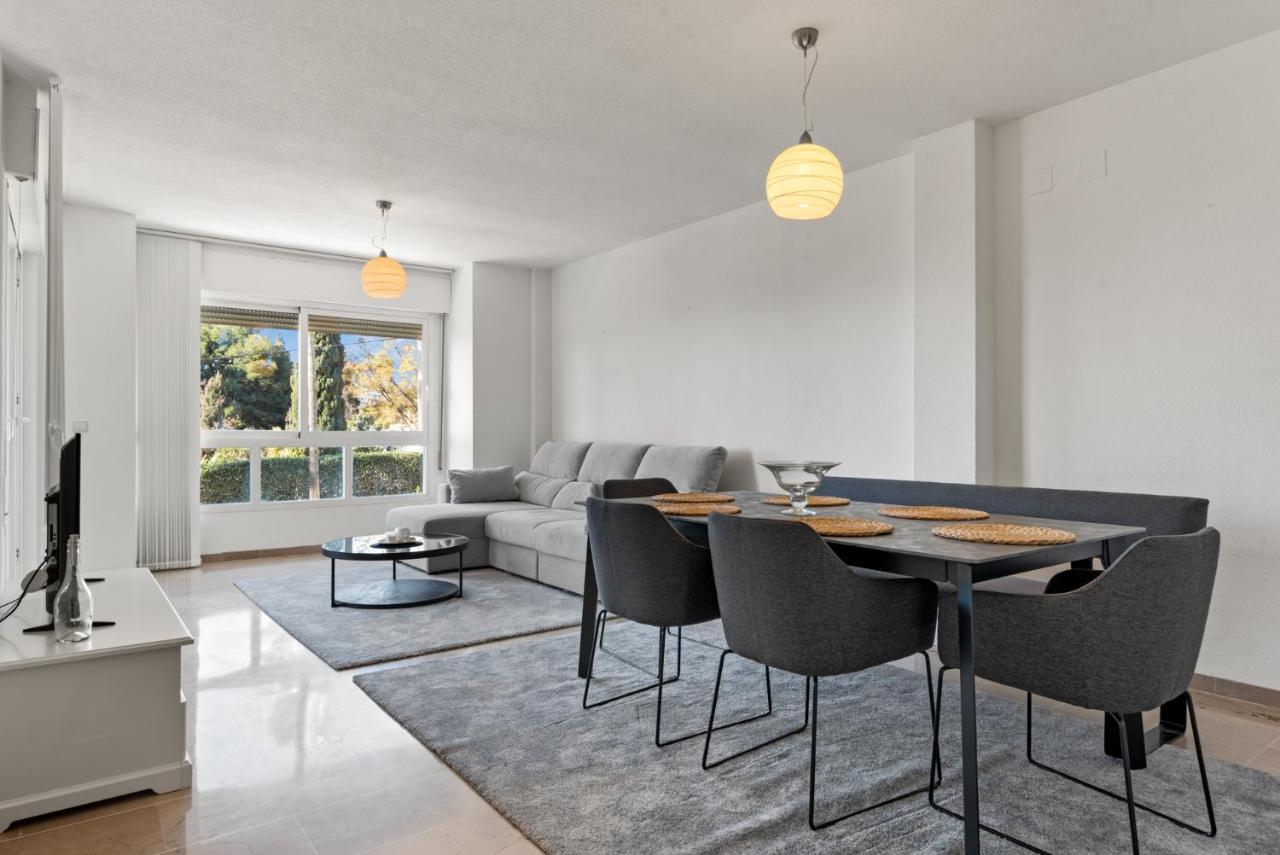 Marysol Beachclose Apartment With Pool By Costarentals - Ref 200 Benalmadena Bagian luar foto
